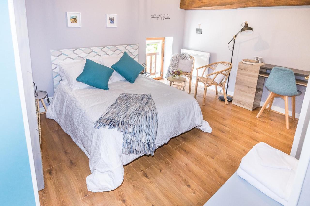 Bed and Breakfast Entre Canal Et Vignes Escolives-Sainte-Camille Exteriér fotografie
