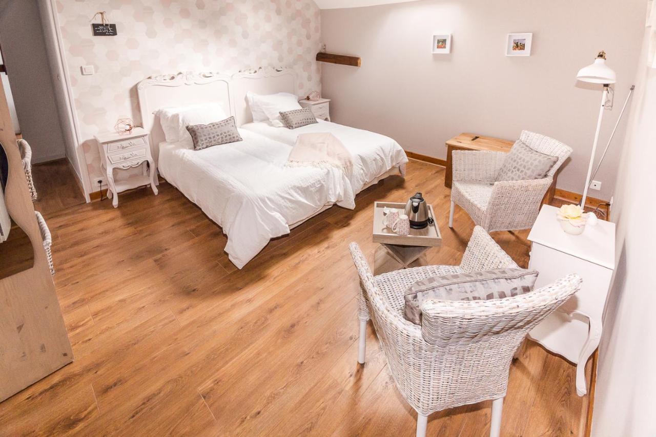 Bed and Breakfast Entre Canal Et Vignes Escolives-Sainte-Camille Exteriér fotografie