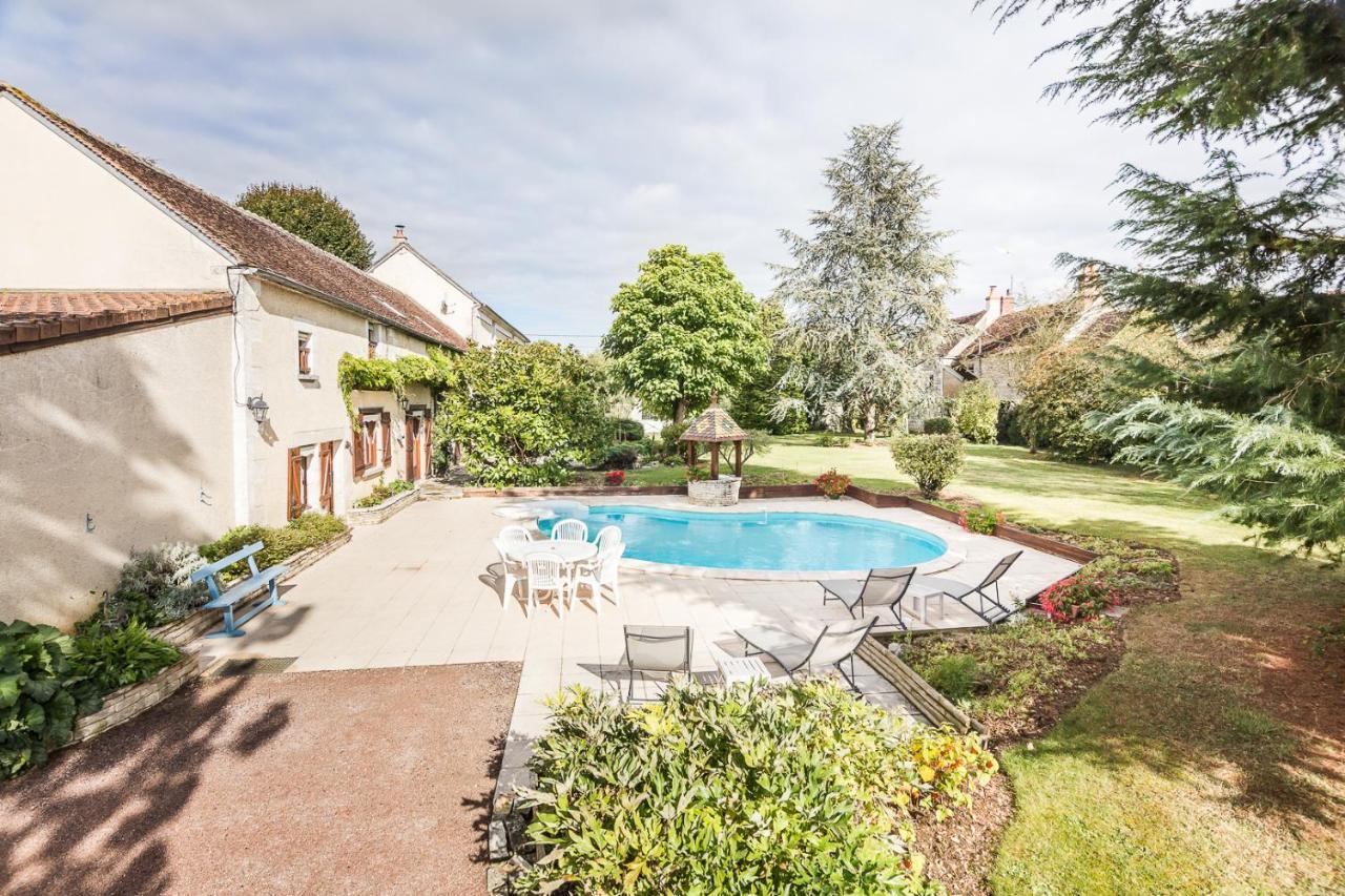 Bed and Breakfast Entre Canal Et Vignes Escolives-Sainte-Camille Exteriér fotografie